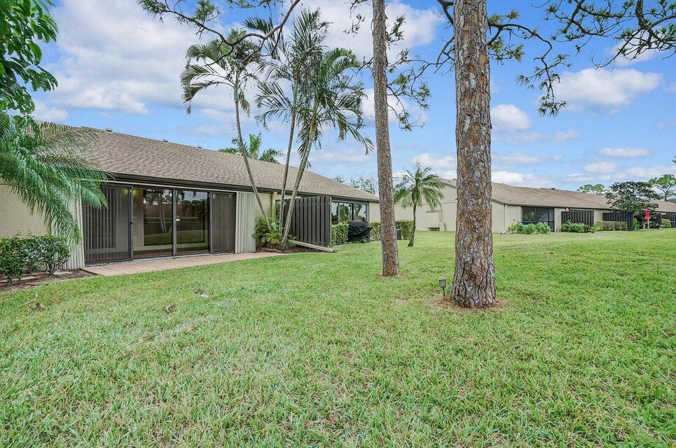 540 Shady Pine Way, Unit B Greenacres, FL 33415 - Photo 25 of 30 Exterior Backyard