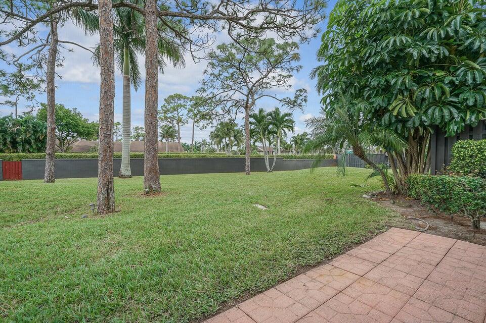 540 Shady Pine Way, Unit B Greenacres, FL 33415 - Photo 26 of 30 View from Patio