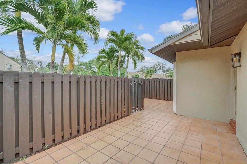 540 Shady Pine Way, Unit B Greenacres, FL 33415 - Photo 3 of 30 Front Patio