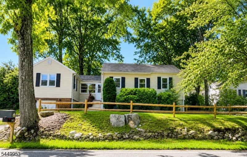 501 Diamond Spring Road Denville, NJ 07834 - Photo 2 of 50 Gallery Image 2