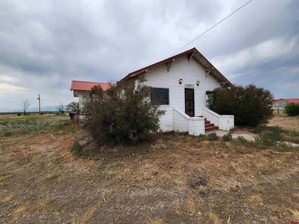 $325,000 | 11977 US Highway 285, Center, CO 81125