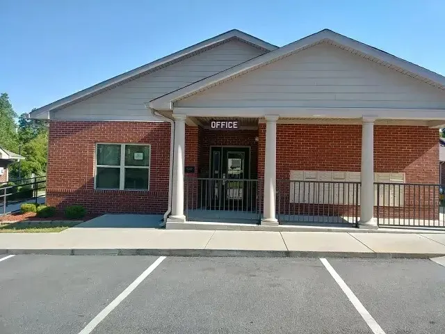 $795 | 622 North Martin Luther King Junior Boulevard, Wadley, GA 30477