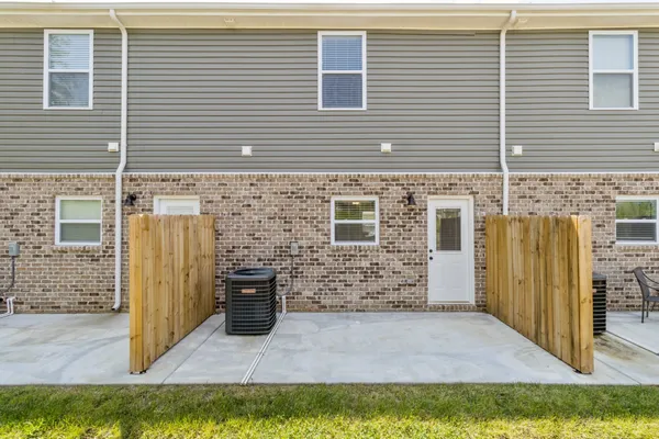 $1,180 | 1115 Hillwood Drive, Unit F4, Clarksville, TN 37040