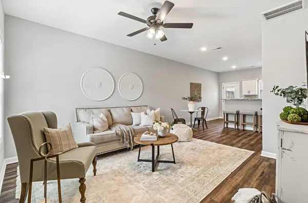 $1,180 | 1115 Hillwood Drive, Unit F4, Clarksville, TN 37040