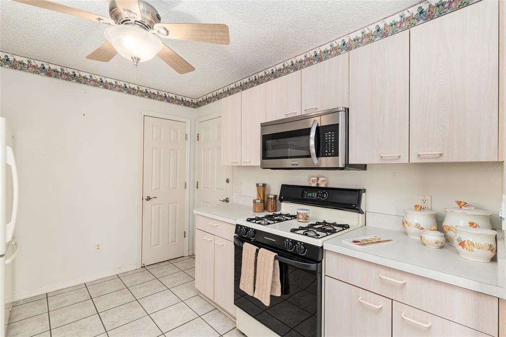1492 Azteca Loop The Villages, FL 32162 - Photo 17 of 48