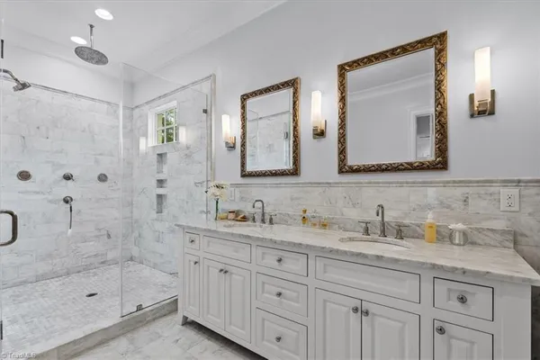 $2,100,000 | 199 Country Club Drive, Greensboro, NC 27408