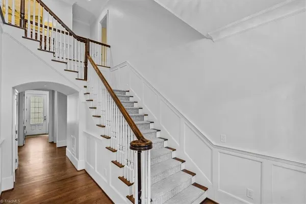 $2,100,000 | 199 Country Club Drive, Greensboro, NC 27408