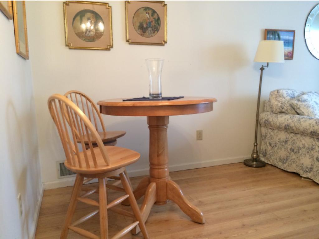 32 Bernards Road, Unit 32 Merrimack, NH 03054 - Photo 3 of 10