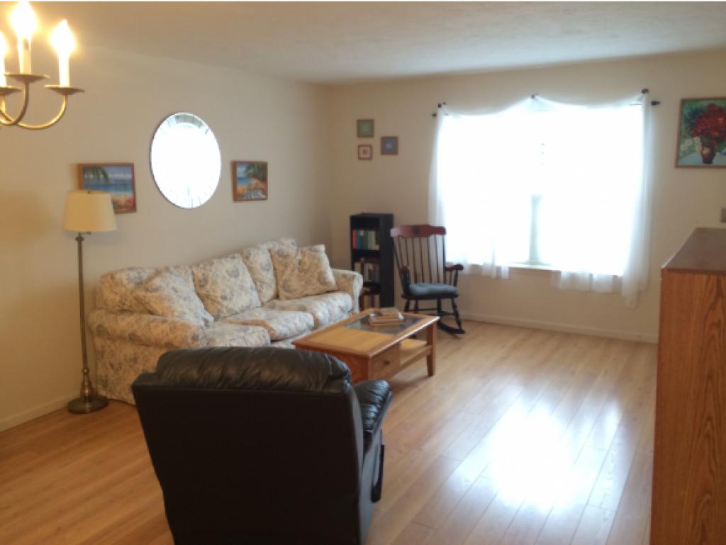 32 Bernards Road, Unit 32 Merrimack, NH 03054 - Photo 4 of 10
