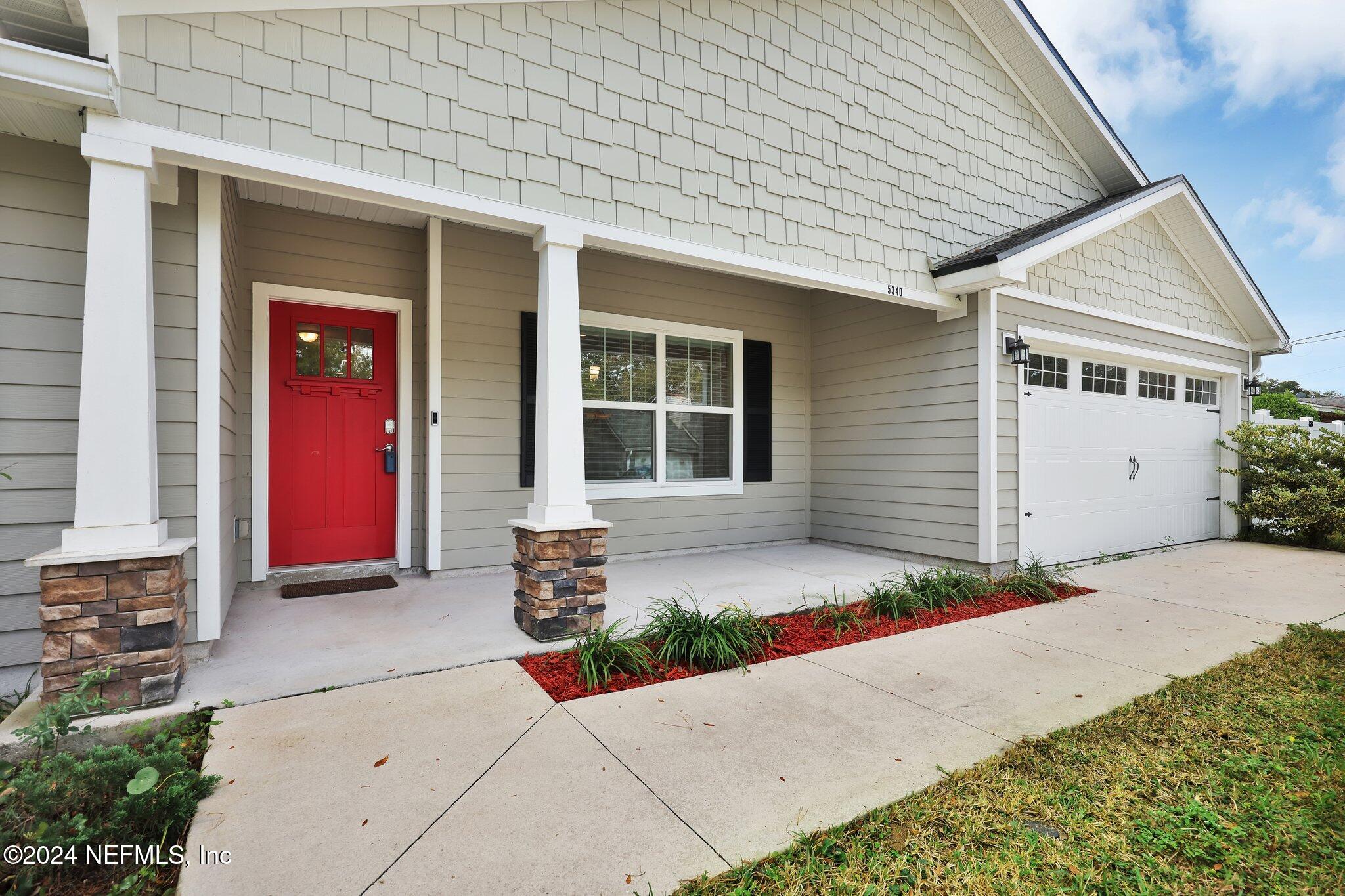 5340 Bedford Road Jacksonville, FL 32207 - Photo 2 of 44 Front