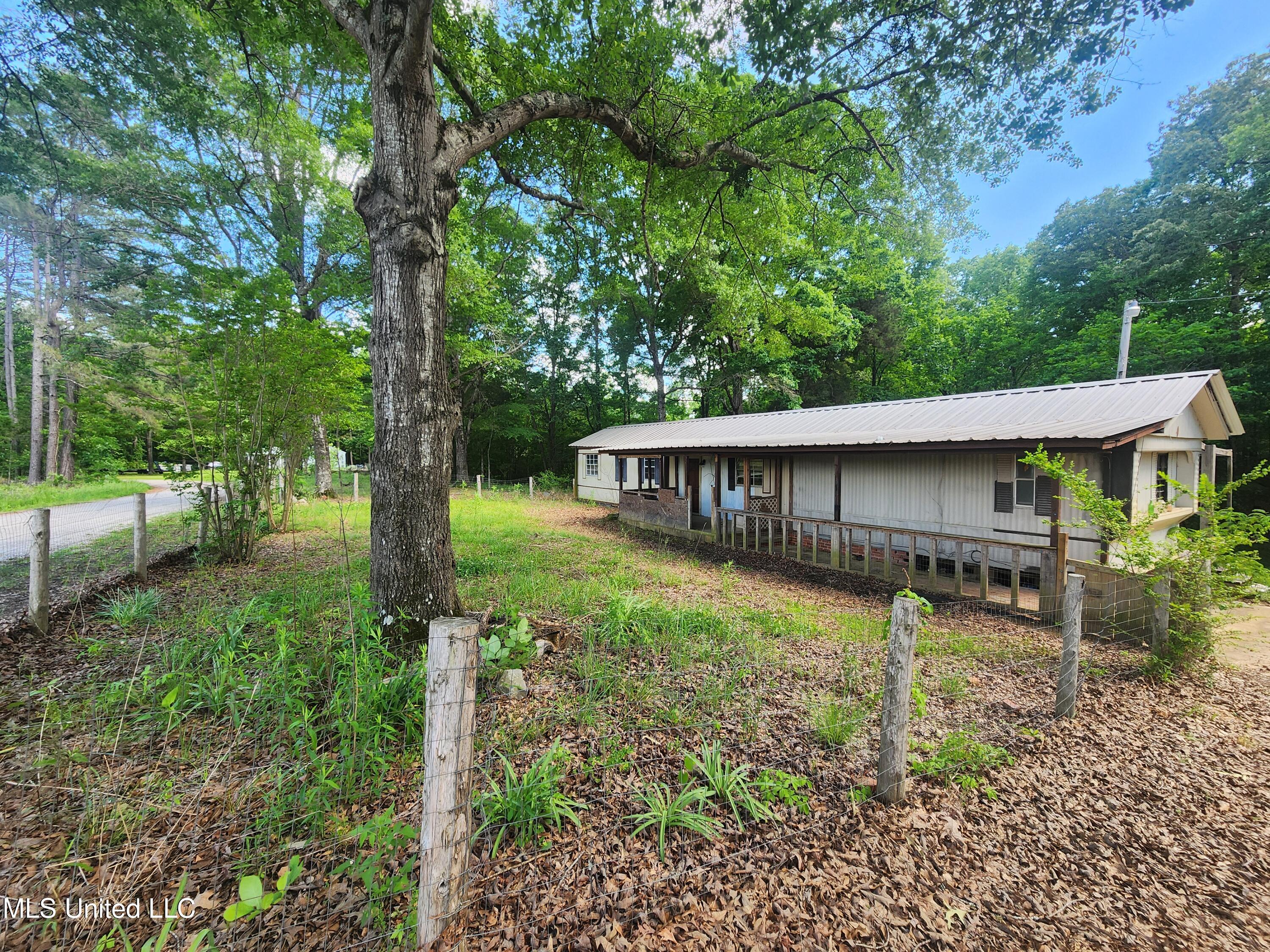 152 Mallard Road Waterford, MS 38685 - Photo 1 of 18 20250503_150446
