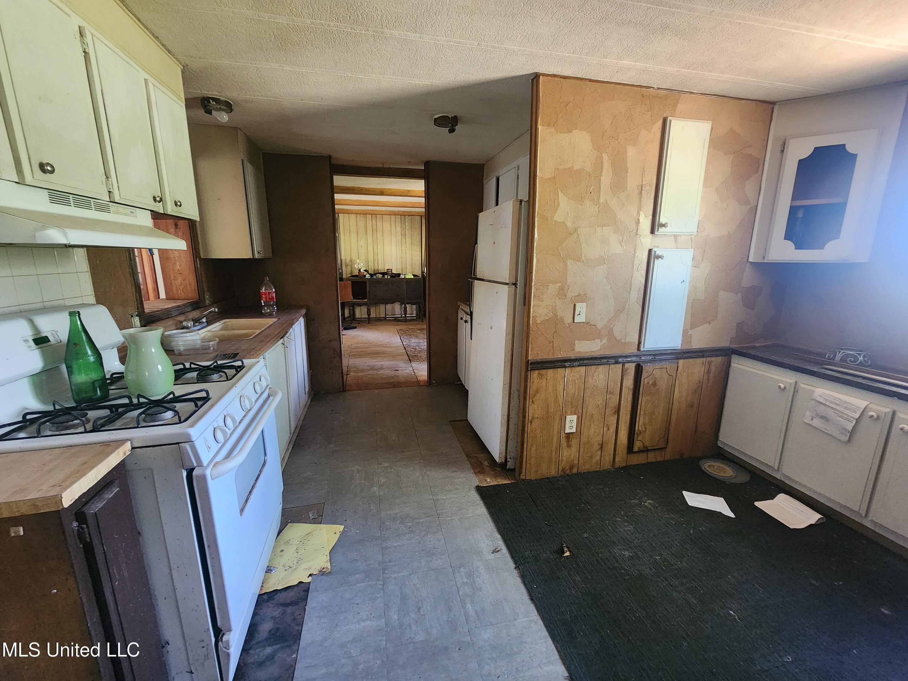 152 Mallard Road Waterford, MS 38685 - Photo 8 of 18 20250503_153040