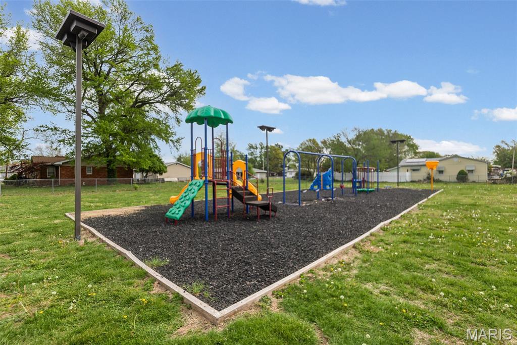 711 Missouri Avenue South Roxana, IL 62087 - Photo 28 of 29