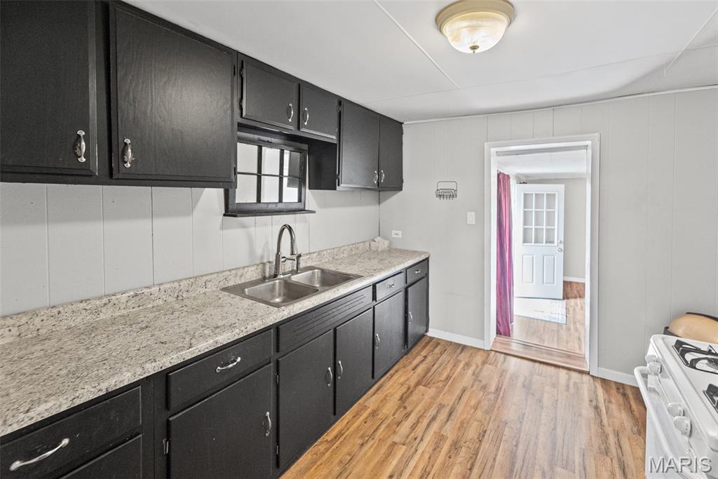 711 Missouri Avenue South Roxana, IL 62087 - Photo 6 of 29