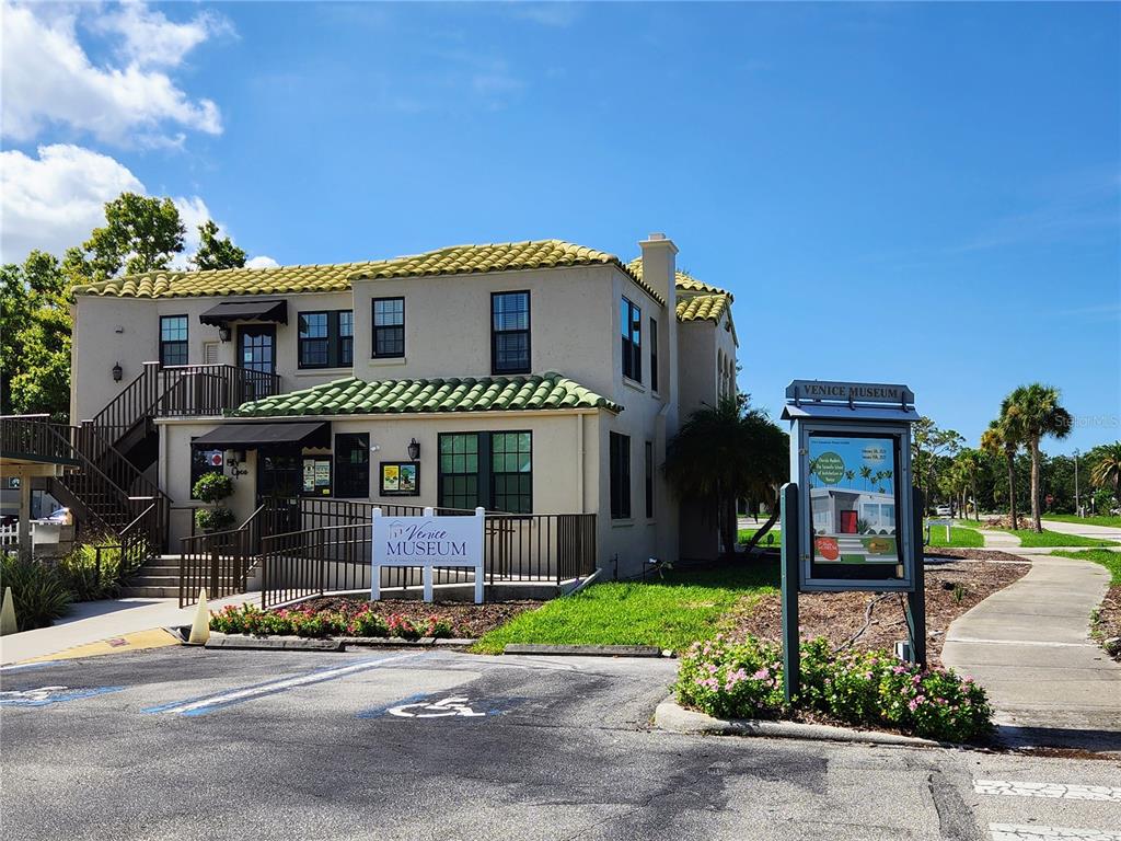 385 Pelican Road Venice, FL 34293 - Photo 39 of 45