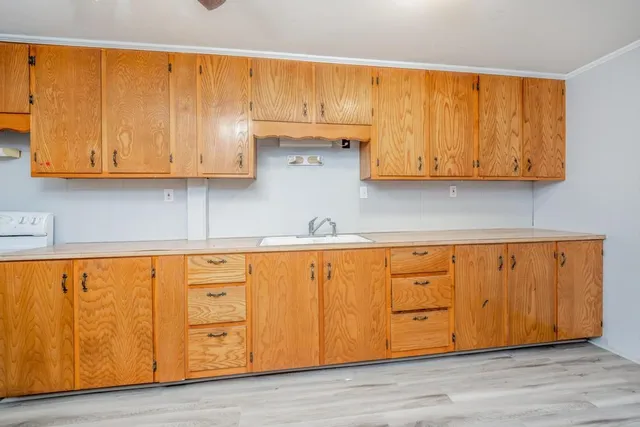 $89,900 | 1808 Loomis Street, Winfield, KS 67156