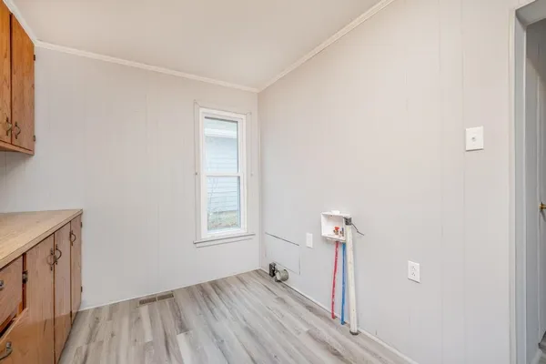 $89,900 | 1808 Loomis Street, Winfield, KS 67156