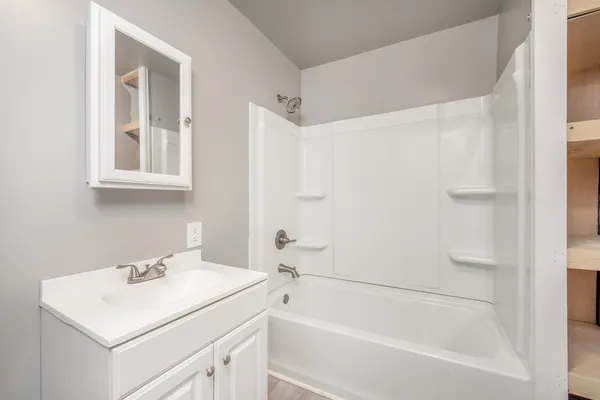 $89,900 | 1808 Loomis Street, Winfield, KS 67156