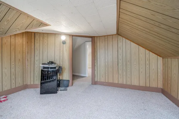 $89,900 | 1808 Loomis Street, Winfield, KS 67156