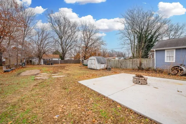 $89,900 | 1808 Loomis Street, Winfield, KS 67156