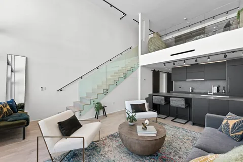 $959,950 | 2717 Western Avenue, Unit PH04, Seattle, WA 98121