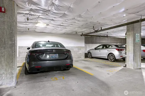 $959,950 | 2717 Western Avenue, Unit PH04, Seattle, WA 98121