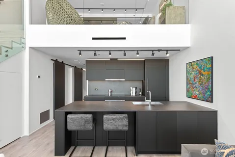 $959,950 | 2717 Western Avenue, Unit PH04, Seattle, WA 98121