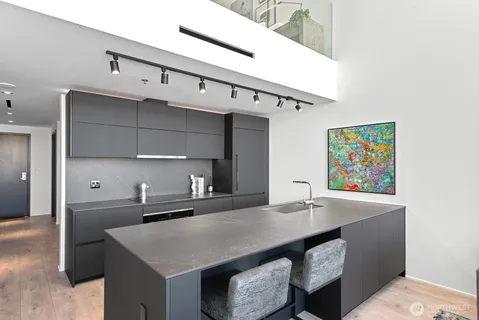 $959,950 | 2717 Western Avenue, Unit PH04, Seattle, WA 98121