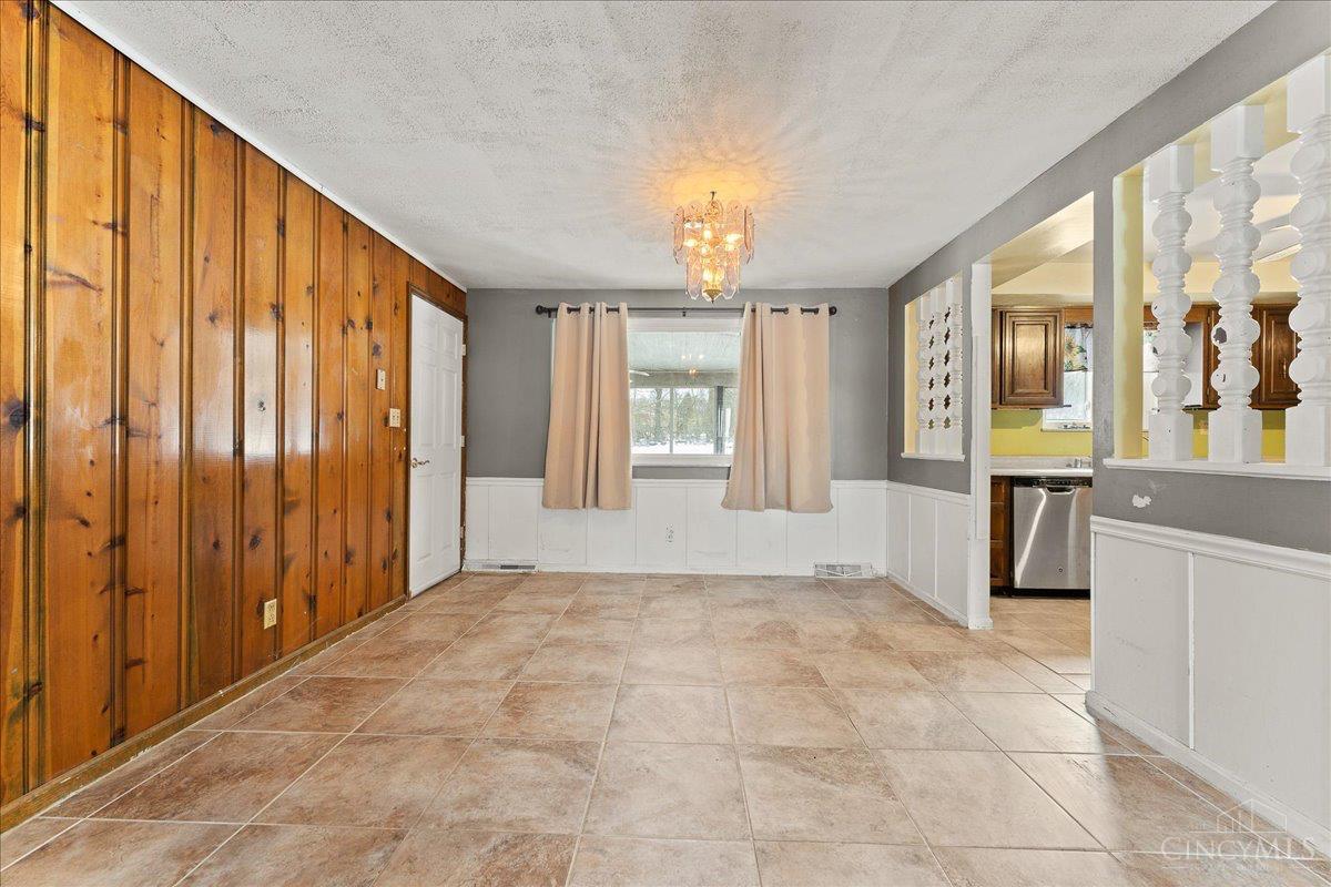 1094 Pamela Road Cincinnati, OH 45255 - Photo 8 of 20 Dining Room is Ready for All of Your Get Togethers With Friends and Family