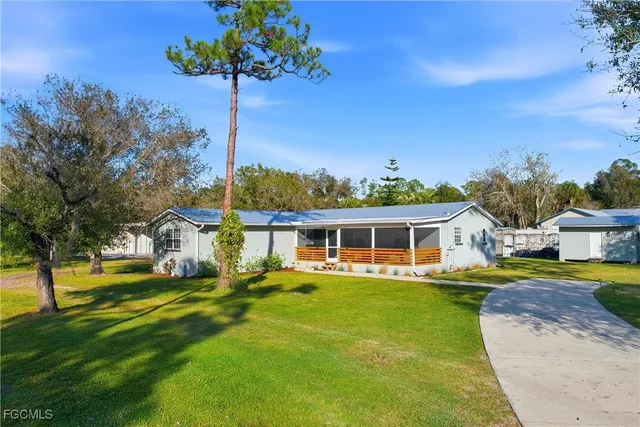$575,000 | 19550 Nalle Road, North Fort Myers, FL 33917