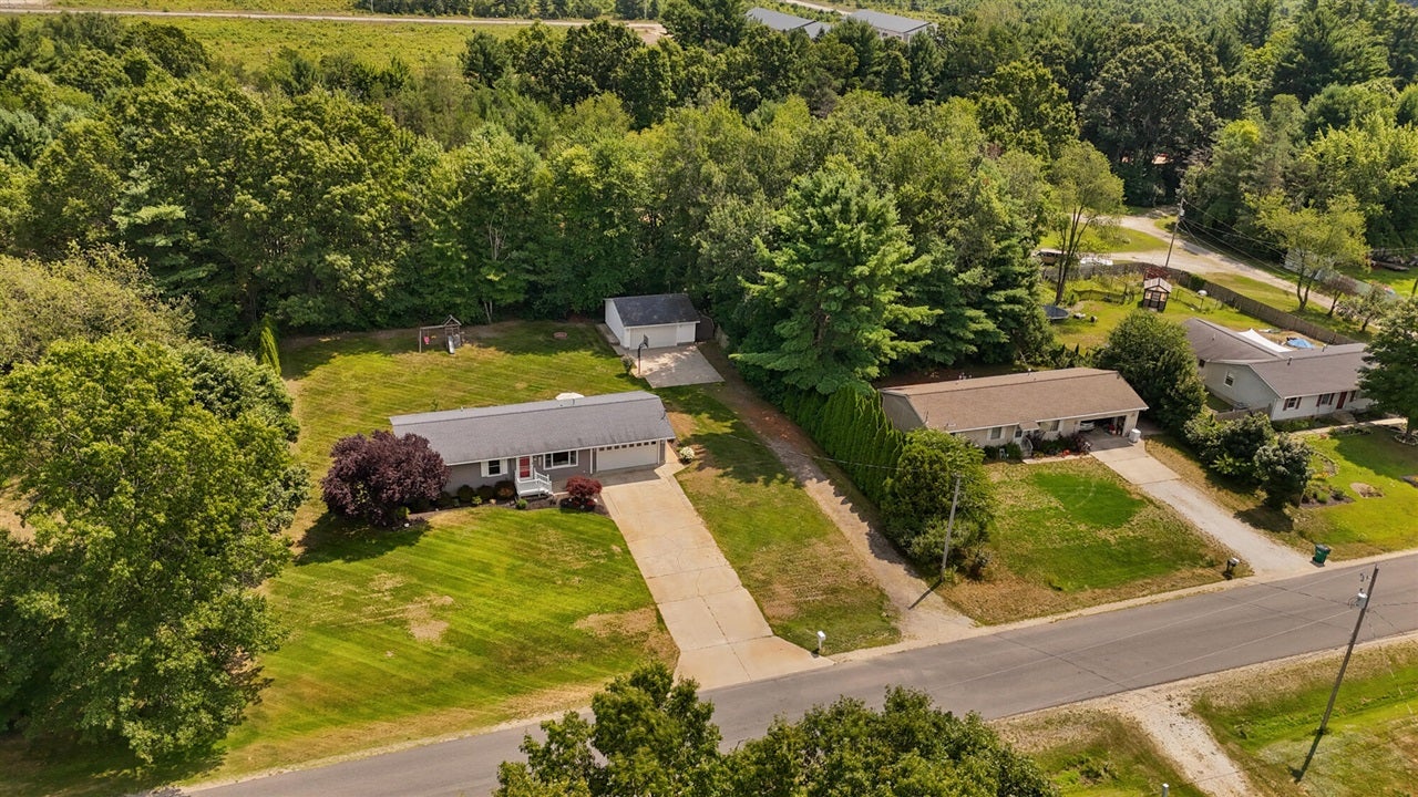 2698 Hamilton Road Muskegon, MI 49445 - Photo 3 of 30 Gallery Image 3