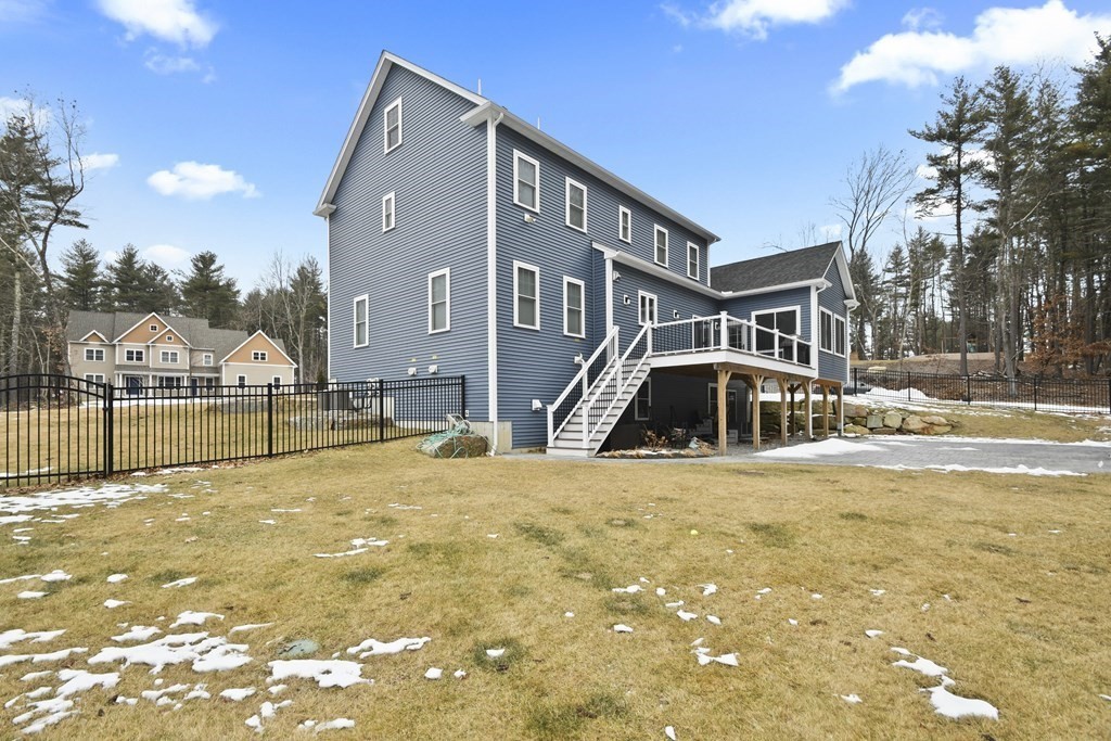 106 Taylor Farm Road Boxborough, MA 01719 - Photo 39 of 42