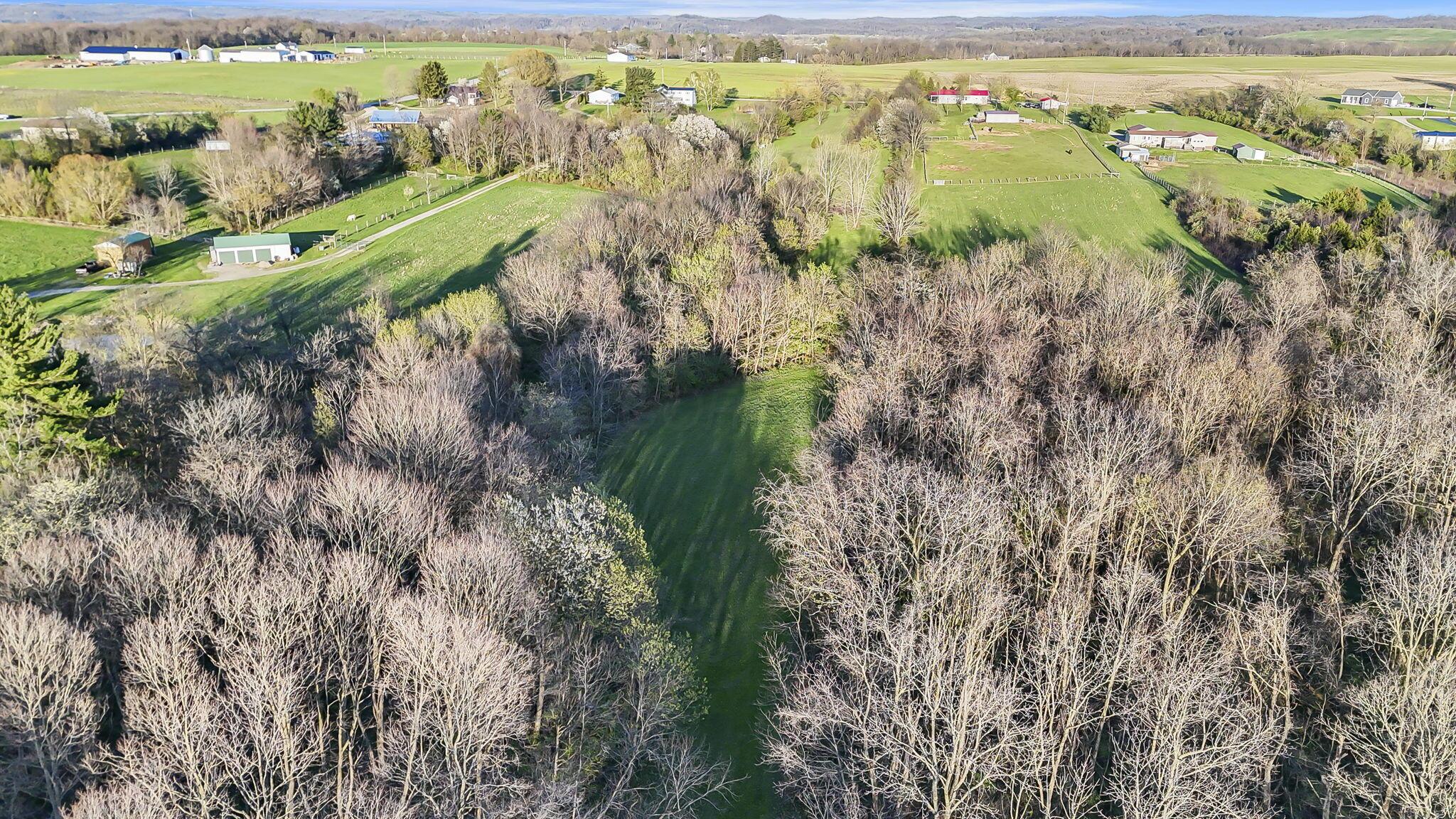 6164 Heigle Road Southwest Amanda, OH 43102 - Photo 30 of 43 29-web-or-mls-DJI_20260406191411_0113_D