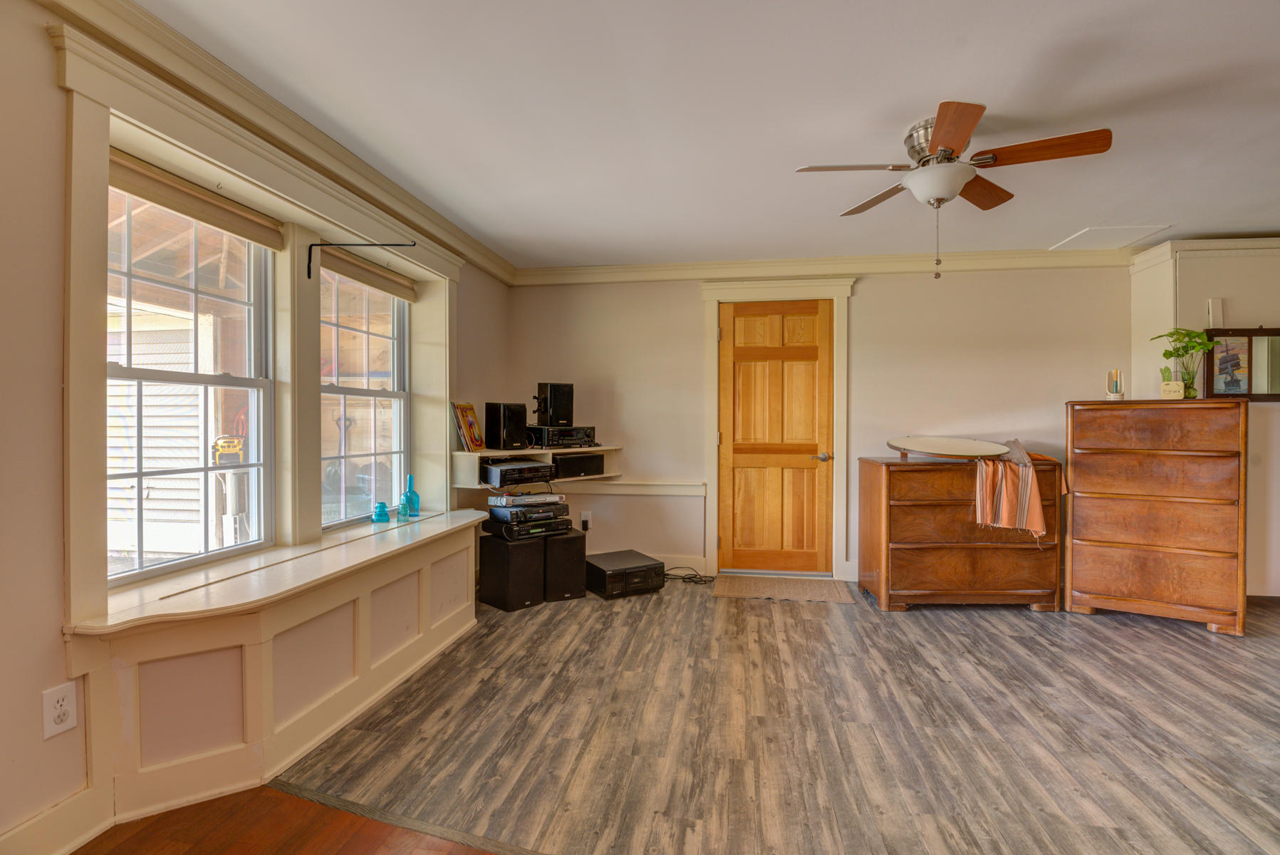 496 Waterman Road Buxton, ME 04093 - Photo 31 of 40 family room