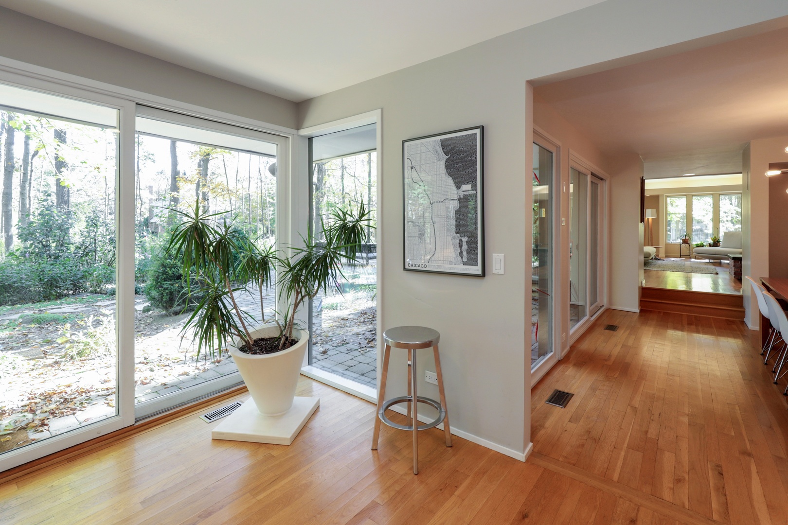 506 Forest Cove Road Lake Bluff, IL 60044 - Photo 16 of 53 a view of a room with wooden floor and front door