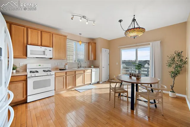 $468,000 | 7215 Amber Ridge Drive, Colorado Springs, CO 80922