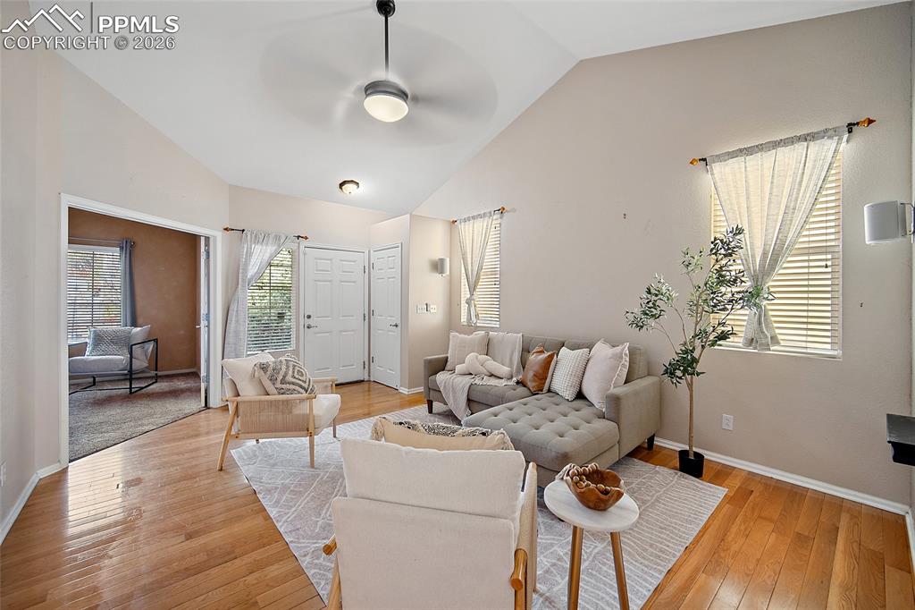 7215 Amber Ridge Drive Colorado Springs, CO 80922 - Photo 7 of 48