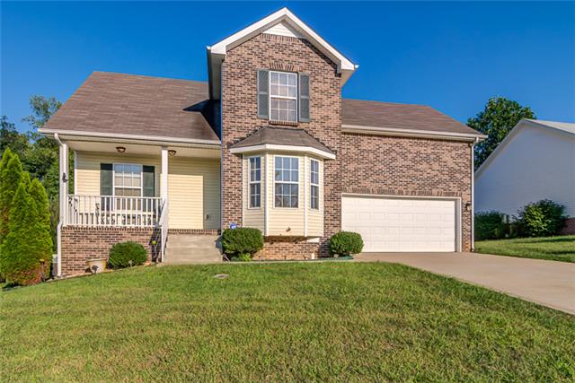 2771 Ridgepole Drive Clarksville, TN 37040 - Photo 2 of 16 Gallery Image 2