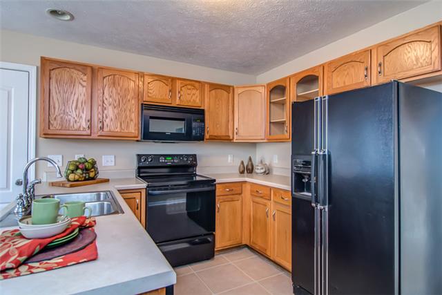 2771 Ridgepole Drive Clarksville, TN 37040 - Photo 6 of 16 Gallery Image 6