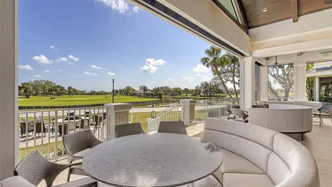 $450,000 | 533 Fallbrook Drive, Venice, FL 34292