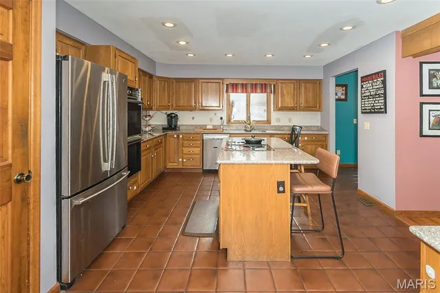 $330,000 | 115 Timberidge Drive, St. Peters, MO 63376