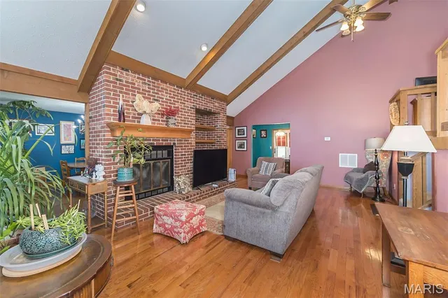 $330,000 | 115 Timberidge Drive, St. Peters, MO 63376