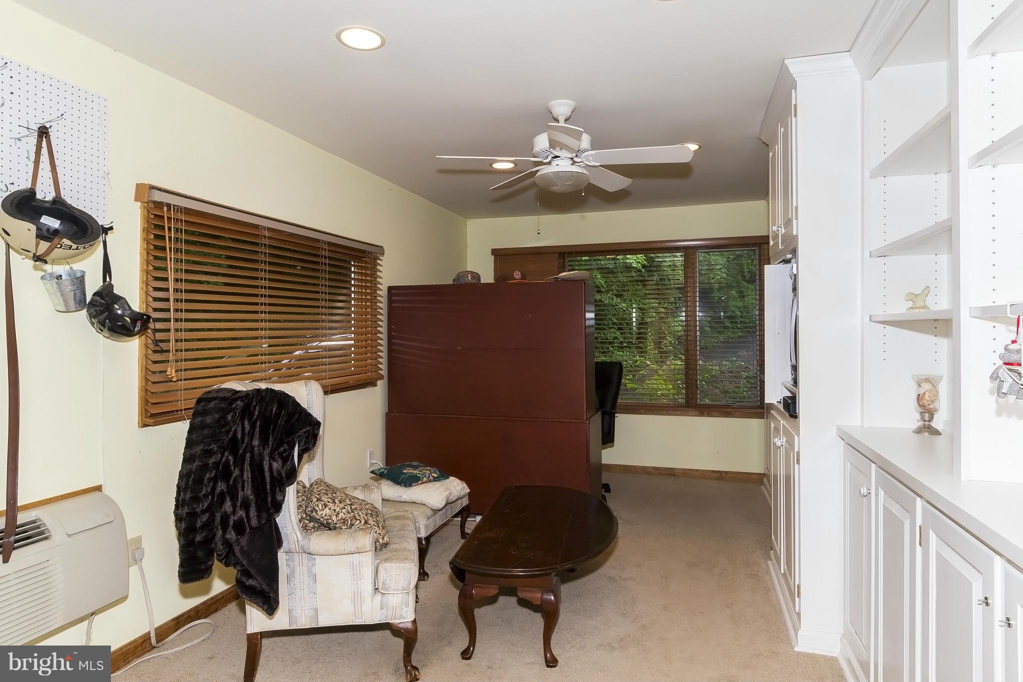 118 Cedar Road Severna Park, MD 21146 - Photo 8 of 30 FAMILY ROOM