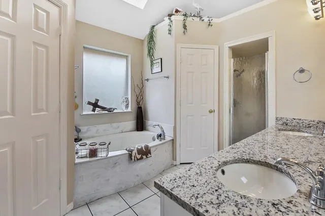 $2,600 | 6813 Hadley Drive, North Richland Hills, TX 76182