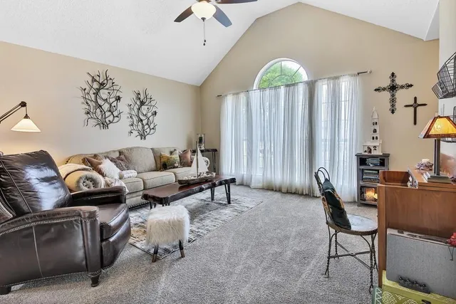 $2,600 | 6813 Hadley Drive, North Richland Hills, TX 76182