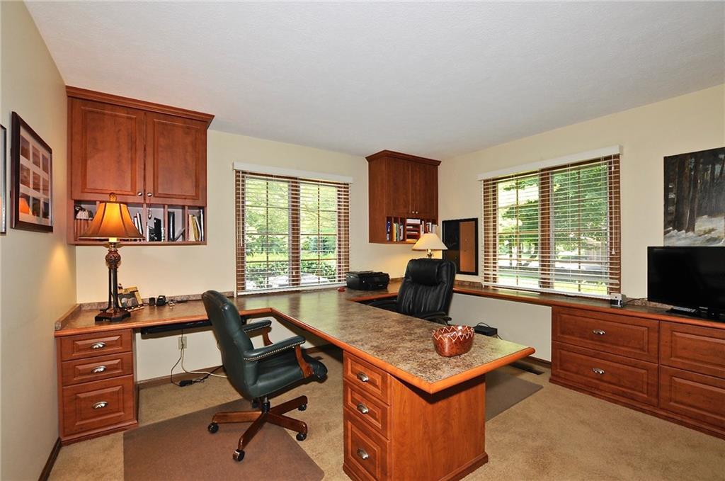 3199 Smokey Ridge Trail Carmel, IN 46033 - Photo 10 of 24 Gallery Image 10
