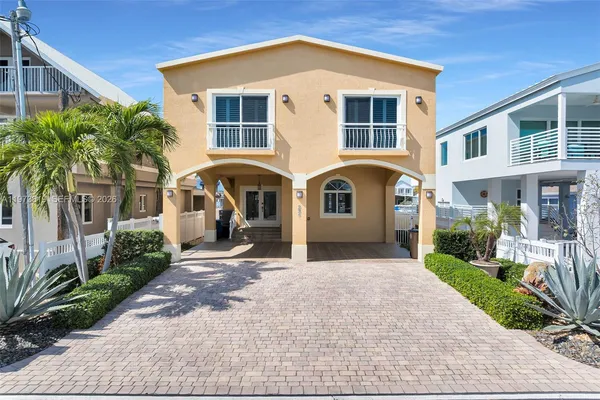 $2,050,000 | 226 Normandy Drive, Tavernier, FL 33070