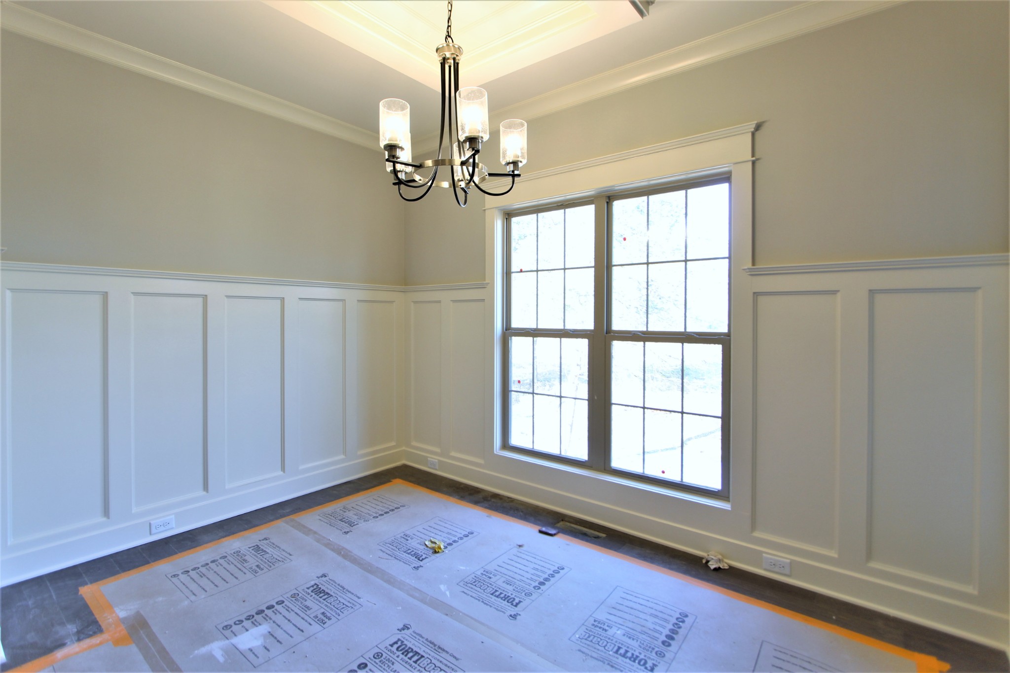 262 Ridgewater Way, Unit 83 Mount Juliet, TN 37122 - Photo 5 of 21 a view of livingroom with window