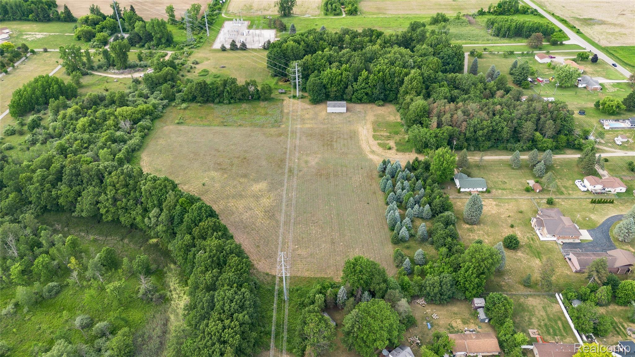 1775 Farnsworth Road Lapeer, MI 48446 - Photo 8 of 19 1775 Farnsworth Rd-7.jpg