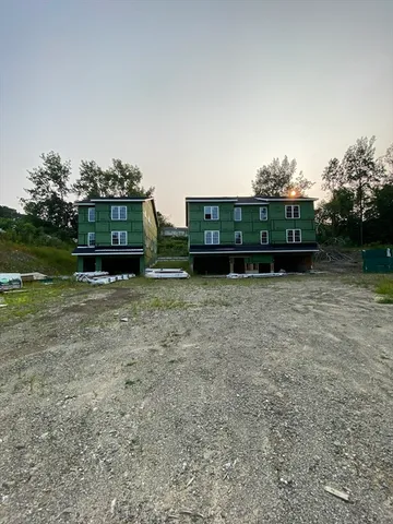 $540,000 | 47 R Yarnie, Unit 8A, Worcester, MA 01602